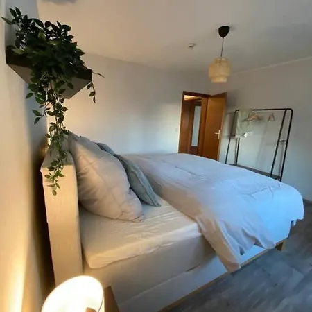 شقة Schoene Zentrale Naehe Hb غيرمرسهايم