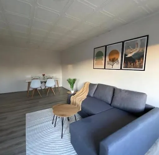 Schoene Zentrale Naehe Hb